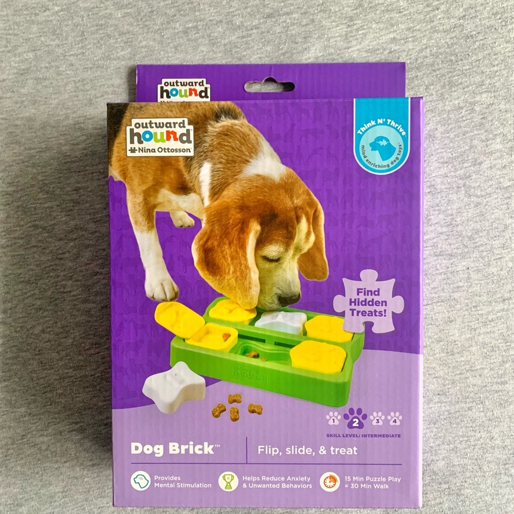 Outward Hound Green and Yellow Dog Puzzle